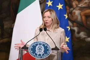 Italia Protes Tarif Selat Hormuz dan Desak Pembukaan Segera