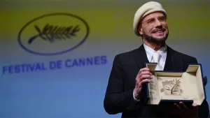 Mengejutkan, John Travolta Raih Penghargaan Kehormatan Palme d'Or di Festival Film Cannes 2026