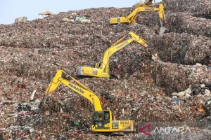 TPST Bantargebang Jadi Sorotan Dunia, Sistem Pengelolaan Sampah Harus Dirombak.