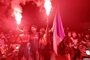 Gila! Gol Menit 97 Julio Cesar Bikin Bobotoh Menggila di Jalanan, Rekor Sejarah di Depan Mata