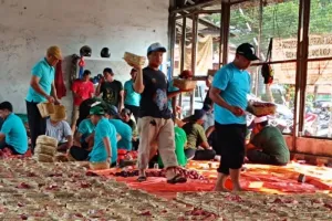 Jelang Idul Adha, KPKP DKI Minta Sampah Kurban Dipilah Sebelum Dibuang.