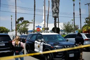 Tiga Orang Bersenjata Tewas dalam Serangan di Pusat  Pusat Agama Islam San Diego AS