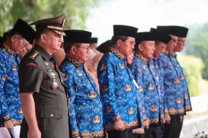 Harkitnas 2026: Jakarta Siap Terapkan Batasan Usia Bawah 16 Tahun Main Medsos
