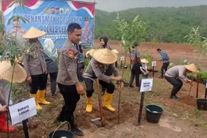 Polda Banten Bangun Gudang Jagung Raksasa untuk Petani, Harga Panen Diupayakan Tetap Stabil
