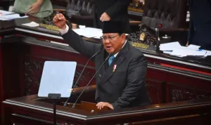 Prabowo Sebut Kebocoran Kekayaan Negara yang Mengalir Keluar Negeri Sebabkan Kecilnya Gaji Guru dan ASN