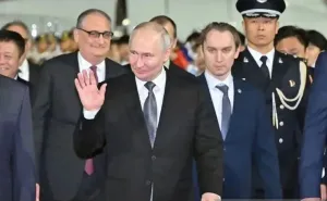 Putin Tiba di Beijing, Disambut Hangat Tiongkok di Tengah Sorotan Dunia