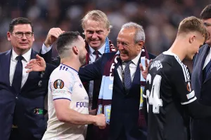 Liga Europa: McGinn Ajak Pangeran William Rayakan Gelar Bersama Aston Villa