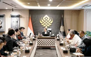 Menteri Kebudayaan Jajaki Kerja Sama Industri Film dan Pengobatan Tradisional dengan China