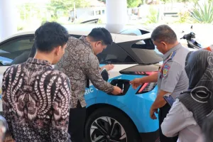 PLN Perkenalkan Ekosistem Mobil Listrik ke Pemkab Bolmong