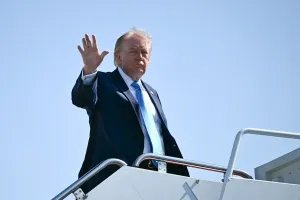 Saling Tebar Ancaman, Trump Sebut Iran Menginginkan Kesepakatan