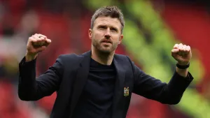Manchester United Percayakan Kursi Pelatih Permanen kepada Carrick