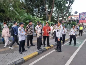 Pemprov DKI Tertibkan 13 Juru Parkir Liar di Blok M Jakarta Selatan