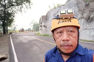 Longsor, Jalur Trenggalek–Ponorogo KM 16 Ditutup Sementara