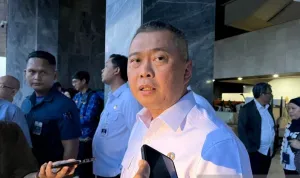 Tiket Pesawat Berpotensi Naik, Menhub Mulai Bahas Tarif Baru dengan Maskapai