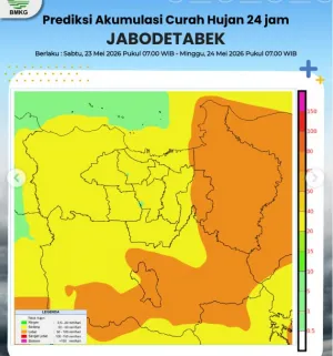 Tetap Waspada, Cuaca Jakarta Hari Ini Hujan dari Sore hingga Malam