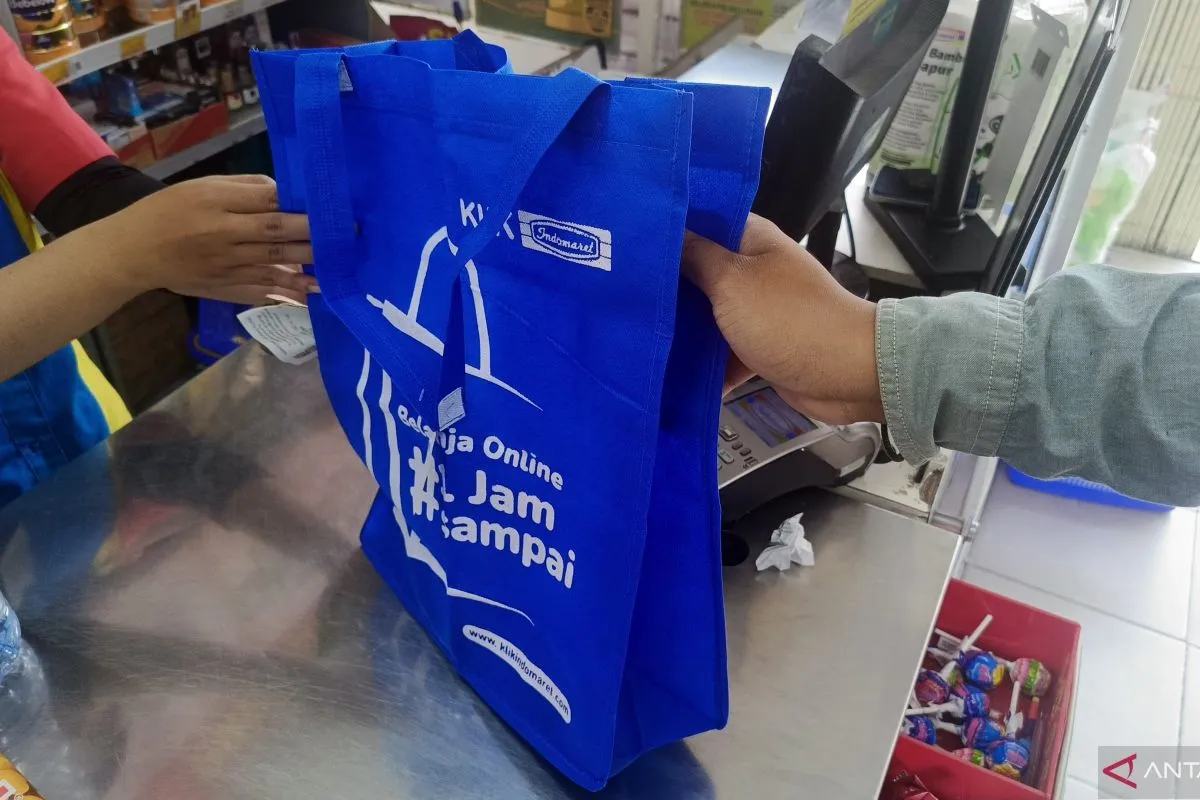 Pemerintah Kabupaten Natuna: Plastik Berbayar Jadi Solusi Tekan Biaya Pedagang 