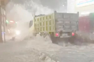 Banjir Luapan Sungai Ngareng Rendam Puluhan Rumah Warga di Cepu Blora