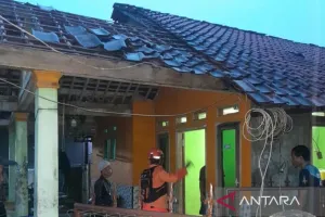BPBD Bogor: Sebanyak 90 Rumah Rusak akibat Angin Kencang di Rumpin