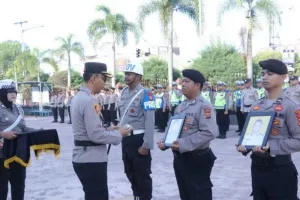 Dua Personel Polisi di Dumai Dipecat Tidak Hormat Akibat Narkotika dan Desersi.