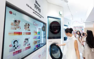 LG Gandeng Minho SHINee dan Shin Ye Eun untuk Kampanye Gaya Hidup Korea
