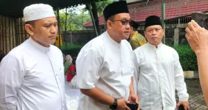 Serentak di 38 Kabupaten/Kota, Golkar Jatim Potong 323 Ekor Sapi