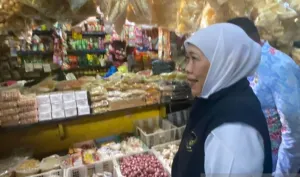 Khofifah Minta Kepala Daerah di Jatim Rutin Cek Harga Sembako, Cabai Tembus Rp120 Ribu