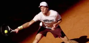 Sinner Tersingkir dari Roland Garros Karena Kehabisan Tenaga saat Melawan Juan Manuel Cerundolo