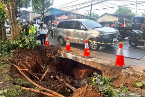 Perbaikan Saluran Air Lenteng Agung Ditargetkan Rampung Dua Pekan