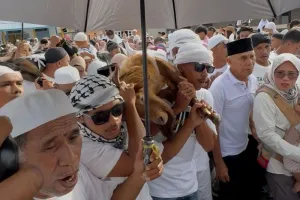Tradisi Lawa Pipi, Miniatur Ibadah Haji dari Negeri Hila Maluku