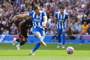 James Milner Pensiun di Usia 40 Tahun, Akhiri Karier Gemilang dengan Rekor Penampilan Terbanyak di Liga Inggris 