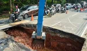 Pemprov DKI Tutup Sementara Ruas Jalan Lenteng Agung arah Selatan