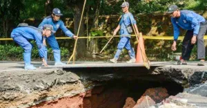 Progres Perbaikan Saluran Lenteng Agung yang Amblas Capai 75 Persen