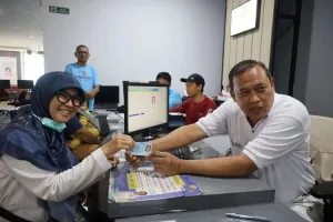 Warga Bekasi Diimbau Cetak KTP Tanpa Perantara demi Hindari Penyalahgunaan Data Pribadi