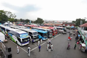 Wali Kota Bandung Intensifkan Dialog dengan Pedagang dan Operator Angkutan Terkait Penataan Terminal Cicaheum