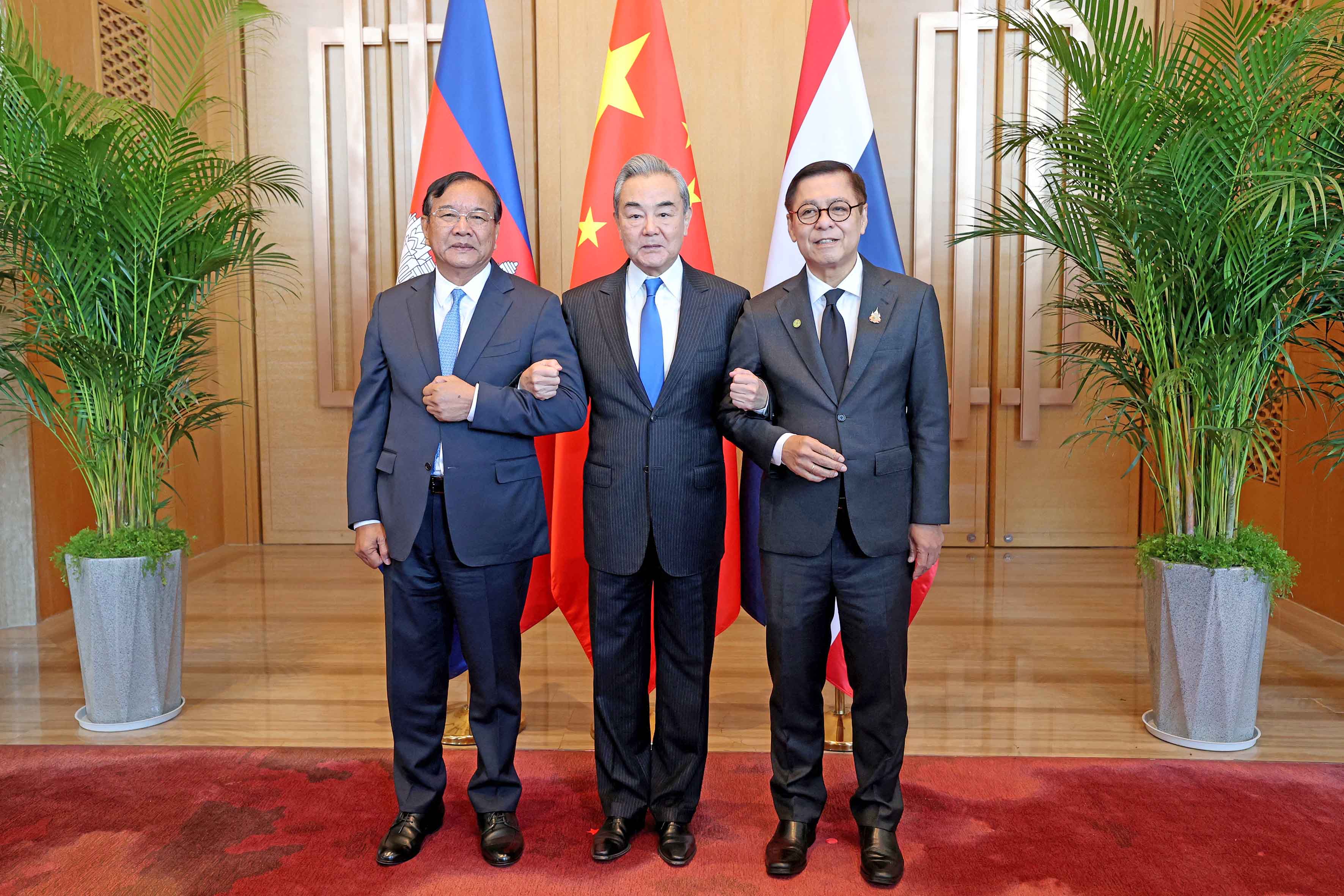 Tailan Siap untuk Mediasi P...