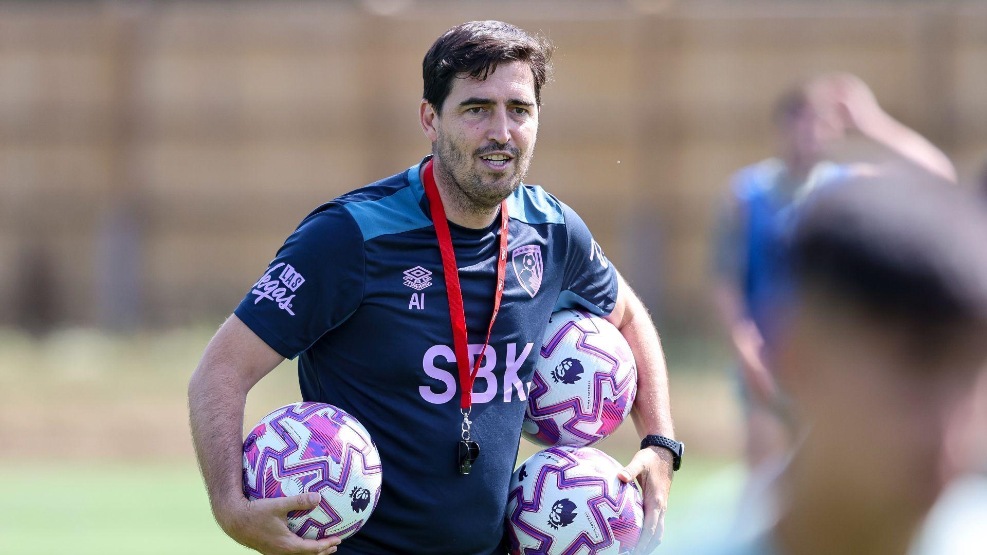 Andoni Iraola Tiba di Liverpool, Selangkah Lagi Resmi Gan...
