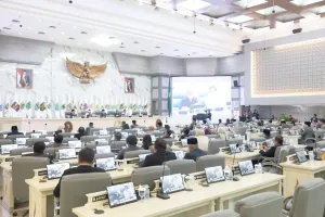 DPRD Jawa Barat Minta Pempr...