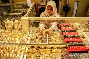 Harga Emas UBS dan Galeri24 di Pegadaian Turun, Antam Stabil pada Kamis Pagi Ini