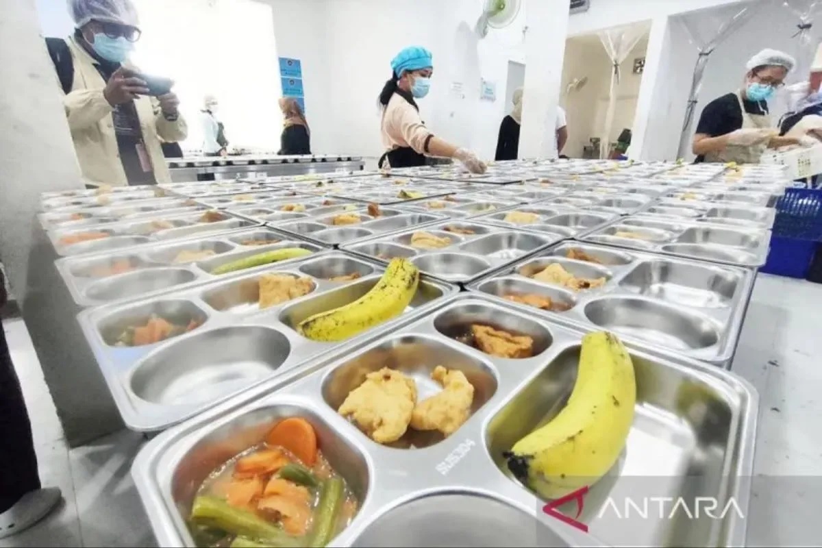 DPR Minta Kepala BGN Baru Fokus Benahi Tata Kelola MBG