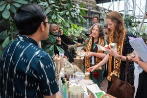 ParagonCorp Bawa Kisah Petani Nilam Sulawesi ke Panggung Global di London