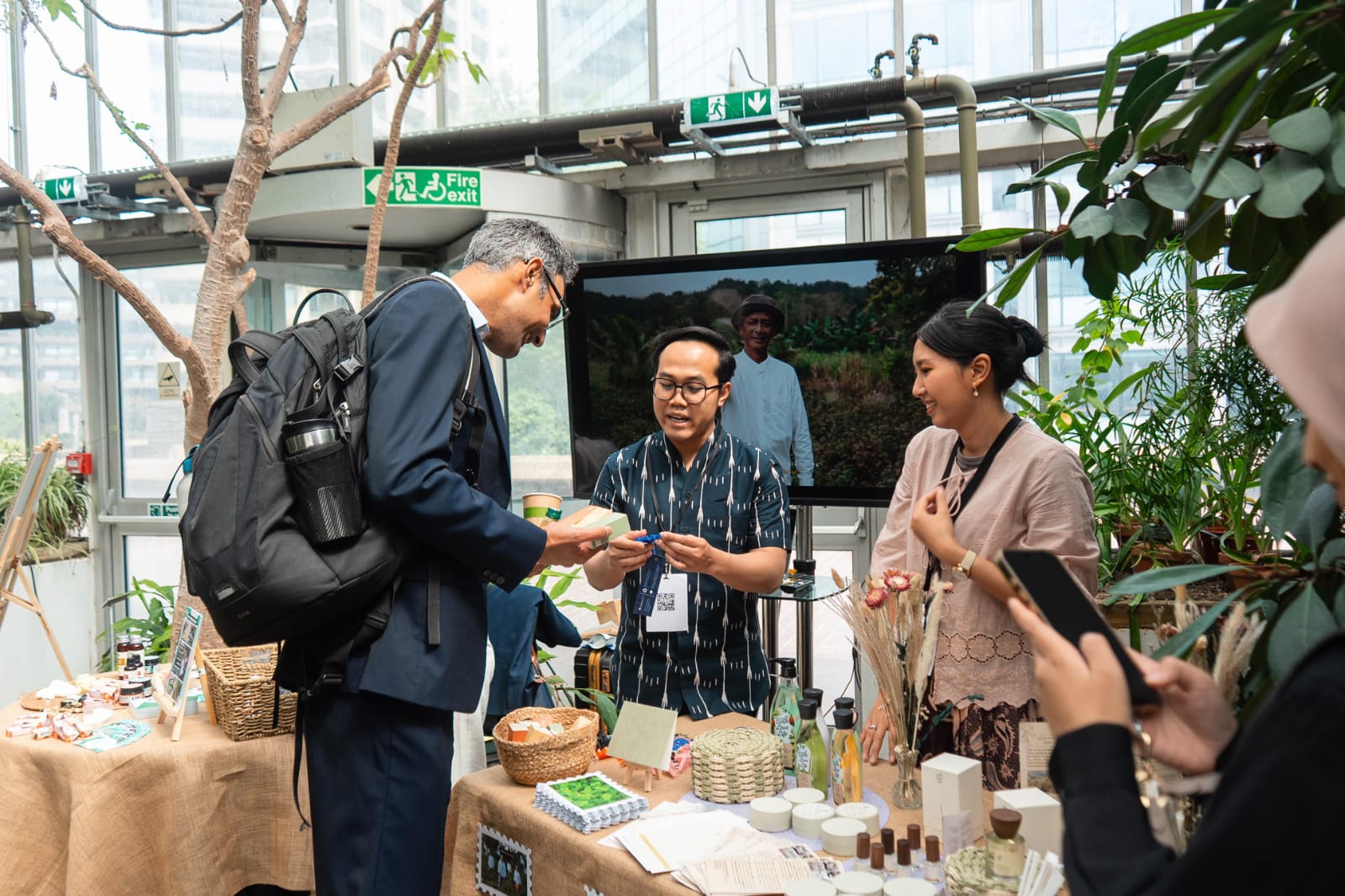 ParagonCorp Manfaatkan Hasil Hutan Non-Kayu Demi Bioekono...