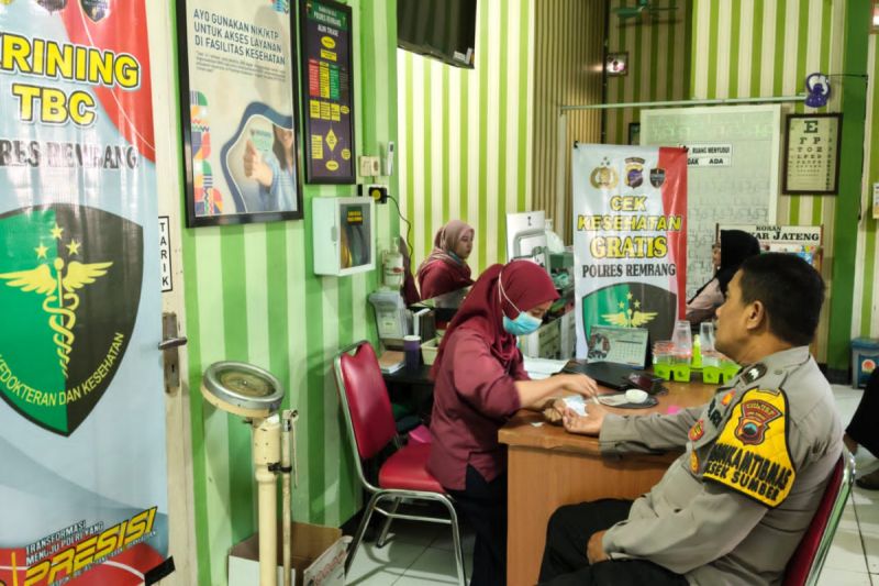 Polda Jateng Cek Kesehatan Bhabinkamtibmas sebelum Lacak Penderita TB