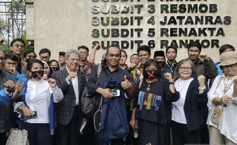 Polda Metro Jaya Mintai Keterangan Saiful Mujani terkait ...
