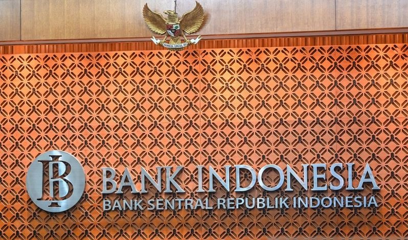 Rupiah Tembus Rp18.000 per Dolar AS, BI Tingkatkan Interv...