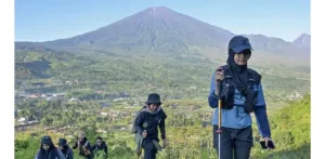 Anda Hendak Wisatawan Mendaki Gunung? Catat Hal-hal Ini yang Mesti Diperhatikan!