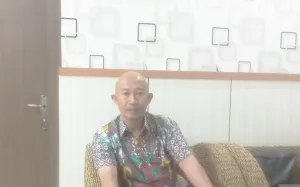Bebas dari Isolasi Digital, Diskominfo OKU Pasang Alat Sakti Ini di Desa Blank Spot