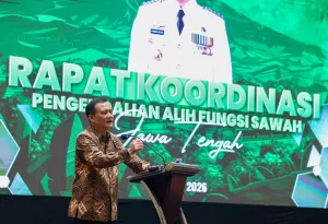Jateng Kejar Target 970 Ribu Hektare Lahan Sawah Dilindungi, Gubernur Luthfi: Jangan Sampai Beralih Fungsi