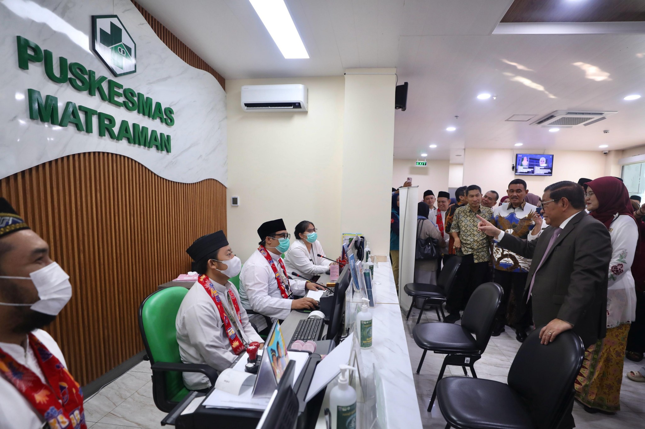 Resmikan Puskesmas Matraman, Gubernur Pramono Jamin Angga...