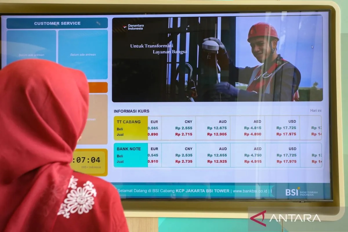Rupiah Terus Merosot Seiring Data NPI Tak Sesuai Ekspekta...