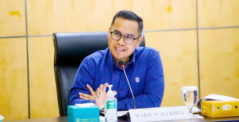 Bantu Ekonomi Orang Tua Siswa, Pemkot Tangsel Gratiskan S...